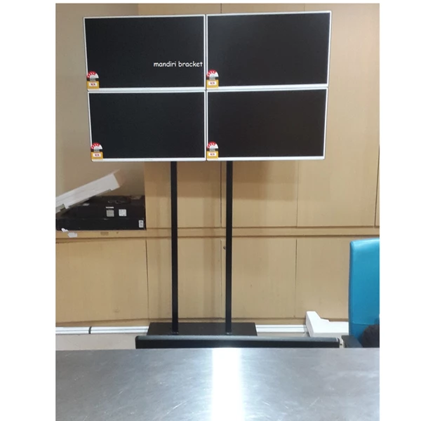 standing 2x2 4 monitor tv bracket
